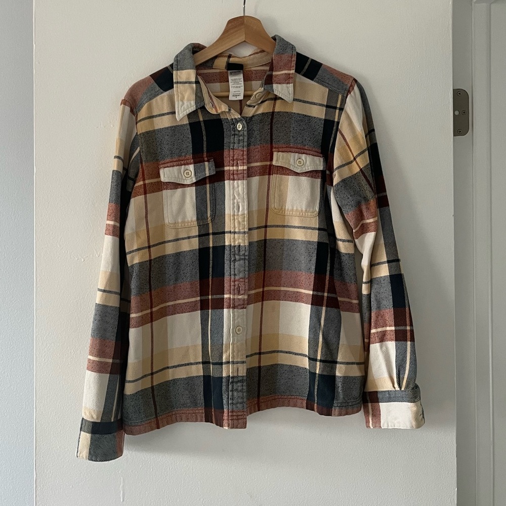 Patagonia Flannel in Navy/Cream/Brick Red